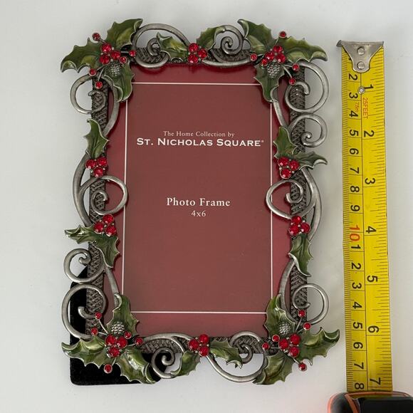 St Nicholas Square Metal Christmas 4x6 Holiday Picture Frame Holly Red Jewels - Picture 6 of 8